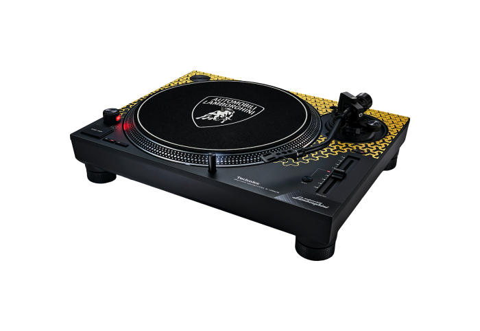 Technics SL-1200M7B
